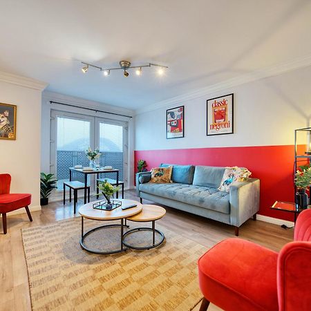 Апартаменты Modern 2 Bed Flat With Free Parking Глазго Экстерьер фото